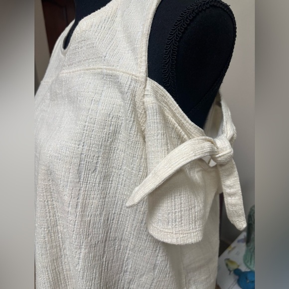 MADEWELL SKYLARK COLD SHOULDER SWING STYLE TIE TOP CREAM KNIT TOP BLOUSE SZ M - Picture 6 of 8